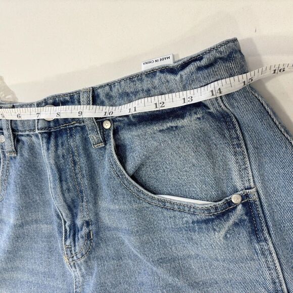 Austin Landing Barrel Jeans Womens Size 9 Light Wash High Rise Trendy Denim - Picture 4 of 7